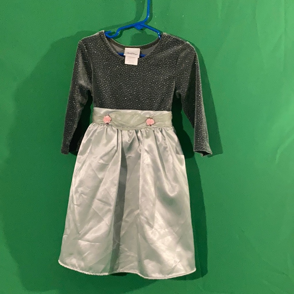 Rose cottage sz 5T girls dress
